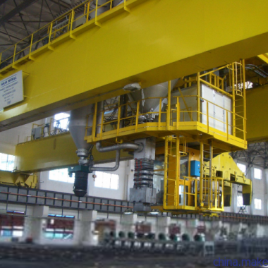 YBTQ型多功能起重機,多功能焙燒起重機,電解鋁專用起重機。