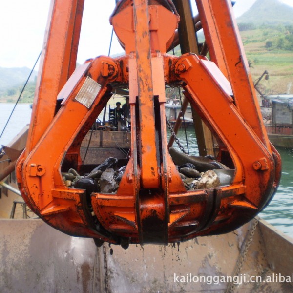 四繩六瓣梅花抓斗起重機  crane of four rope and six petal plum fiower